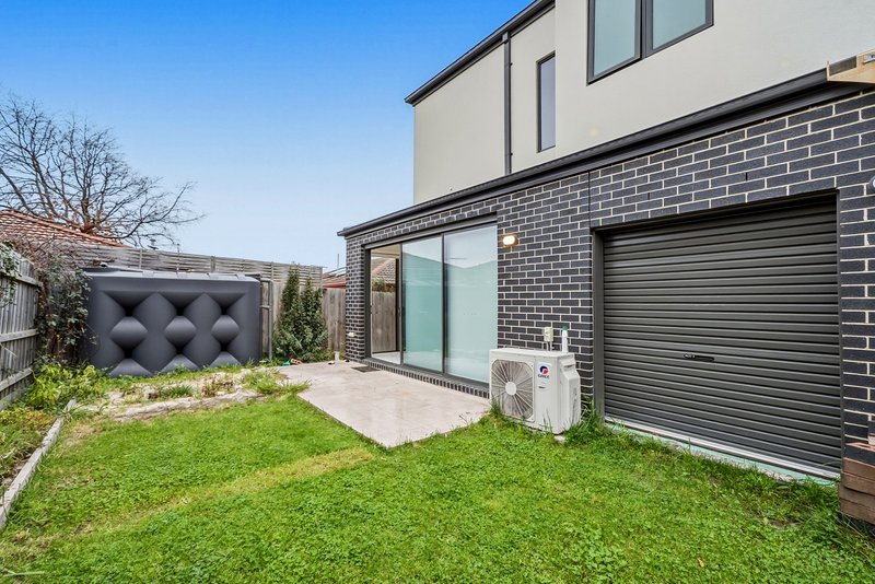 Photo - 52a Warrandyte Road, Ringwood VIC 3134 - Image 9