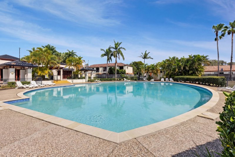 Photo - 52a/64 Gilston Road, Nerang QLD 4211 - Image 19