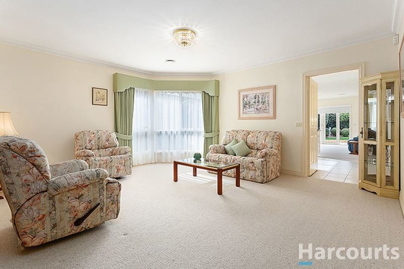 Photo - 52B Orchard Street, Glen Waverley VIC 3150 - Image 2