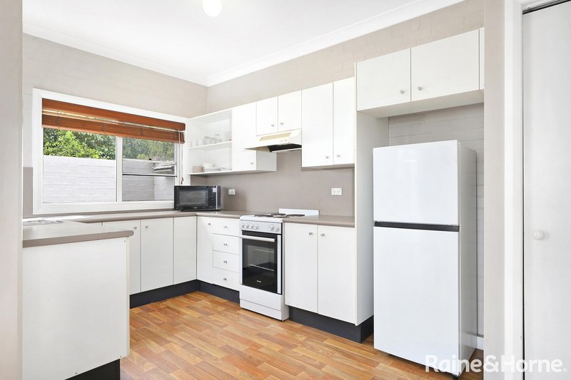 Photo - 5/3-5 Clarence Street, Moss Vale NSW 2577 - Image 6