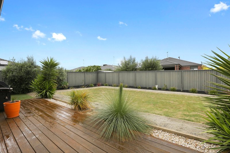 Photo - 53-55 Grand Lakes Way, Lara VIC 3212 - Image 15