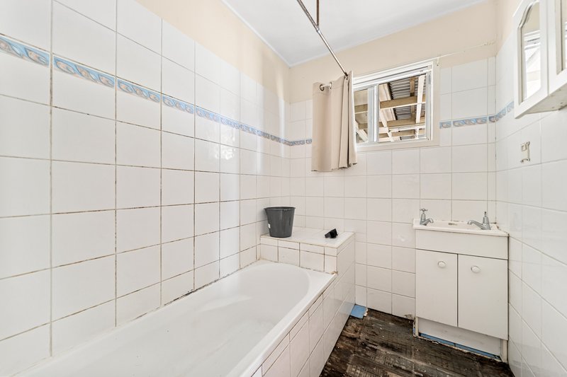 Photo - 53-55 Jarrah Crescent, Logan Central QLD 4114 - Image 12
