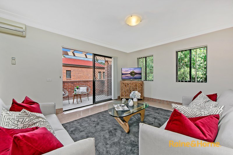 Photo - 5/3-7 Windermere Ave , Northmead NSW 2152 - Image 3