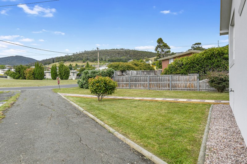 Photo - 53 Adelphi Road, Claremont TAS 7011 - Image 3