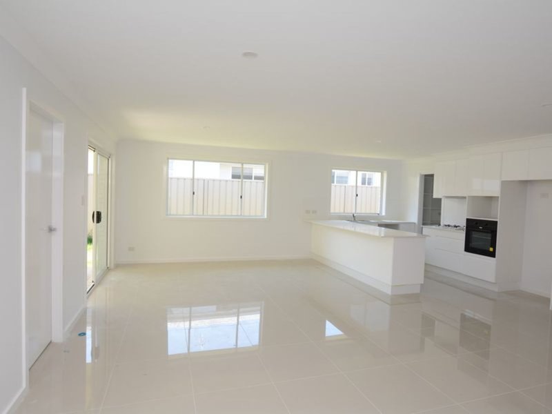 Photo - 53 Albatross Way, Old Bar NSW 2430 - Image 6