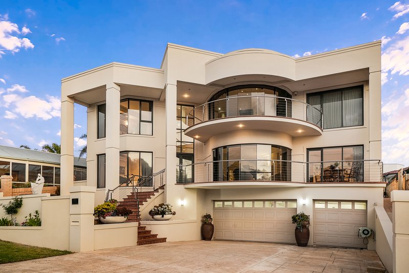 Photo - 53 Ashmore Way, Sorrento WA 6020 - Image 1