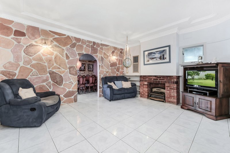 53 Auburn Road, Regents Park NSW 2143