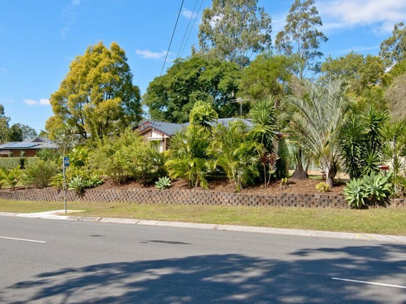 53 Avonmore Street, Edens Landing QLD 4207