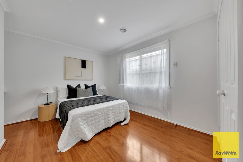Photo - 53 Baden Powell Drive, Tarneit VIC 3029 - Image 16