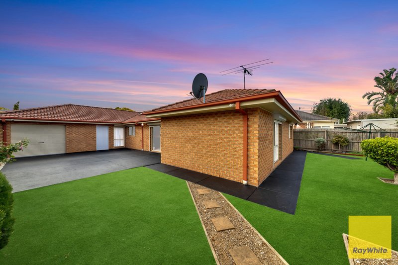 Photo - 53 Baden Powell Drive, Tarneit VIC 3029 - Image 21