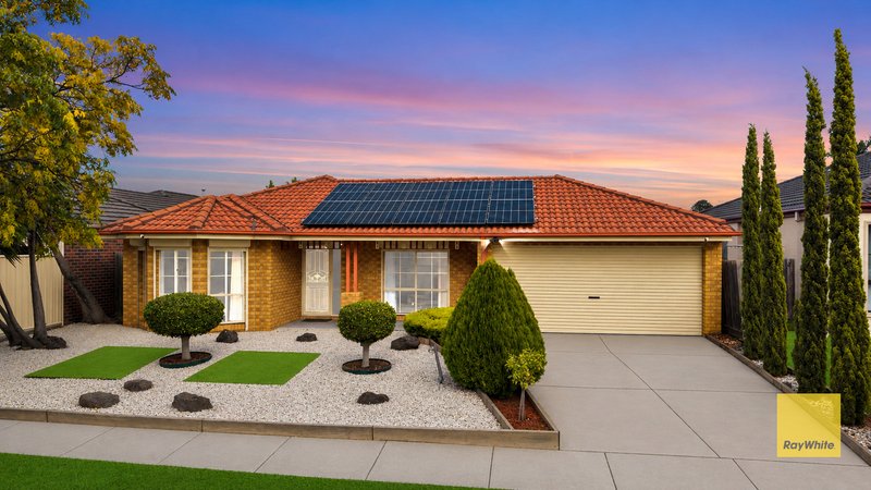 Photo - 53 Baden Powell Drive, Tarneit VIC 3029 - Image 2