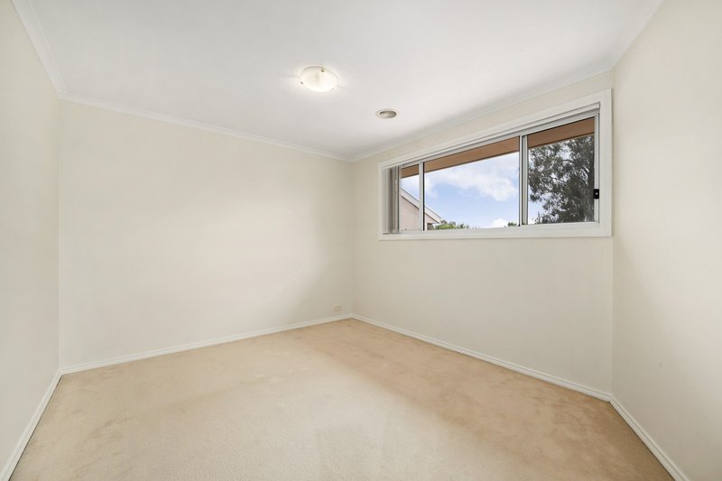 Photo - 5/3 Barrington Crescent, Amaroo ACT 2914 - Image 7