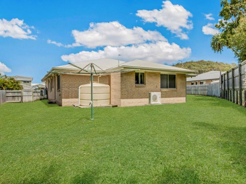 Photo - 53 Bauhinia Street, Boyne Island QLD 4680 - Image 9