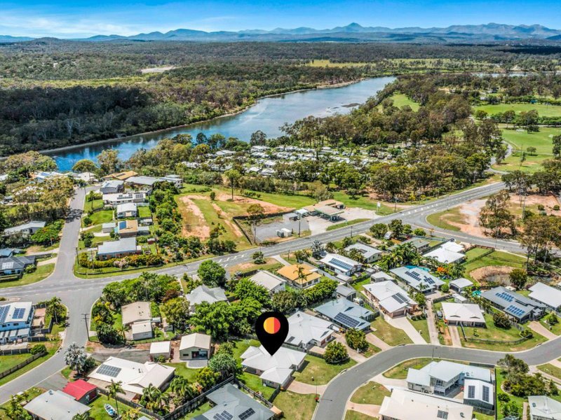 Photo - 53 Bauhinia Street, Boyne Island QLD 4680 - Image 10