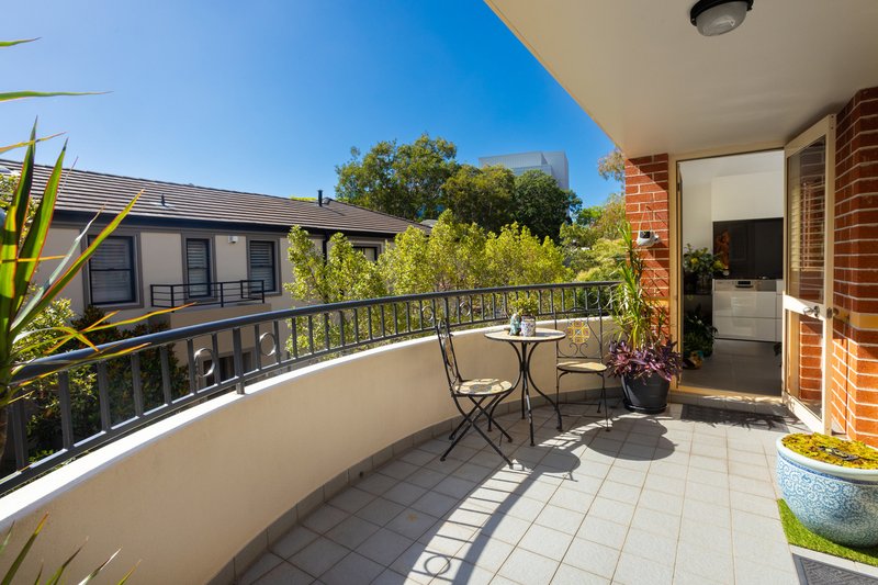 Photo - 5/3 Belmont Road, Mosman NSW 2088 - Image 2