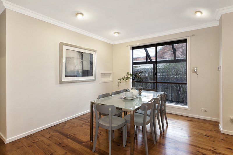 Photo - 53 Belsize Avenue, Carnegie VIC 3163 - Image 5