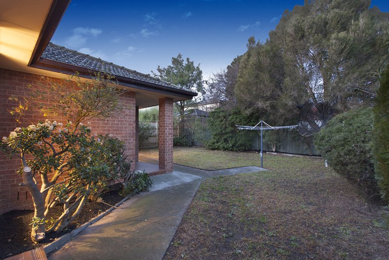 Photo - 53 Belsize Avenue, Carnegie VIC 3163 - Image 9