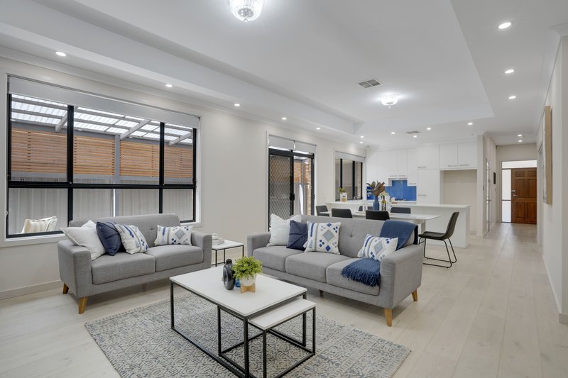 Photo - 53 Bimini Crescent, Mawson Lakes SA 5095 - Image 10