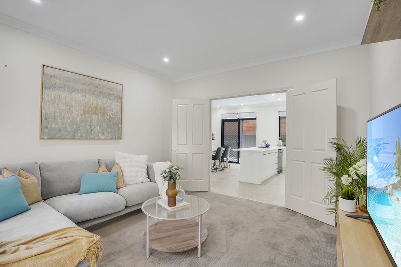 Photo - 53 Bimini Crescent, Mawson Lakes SA 5095 - Image 13