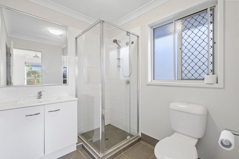 Photo - 53 Birkdale Circuit, North Lakes QLD 4509 - Image 3