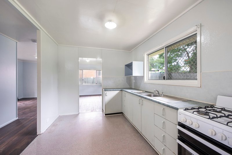 Photo - 53 Birun Street, Woodridge QLD 4114 - Image 12