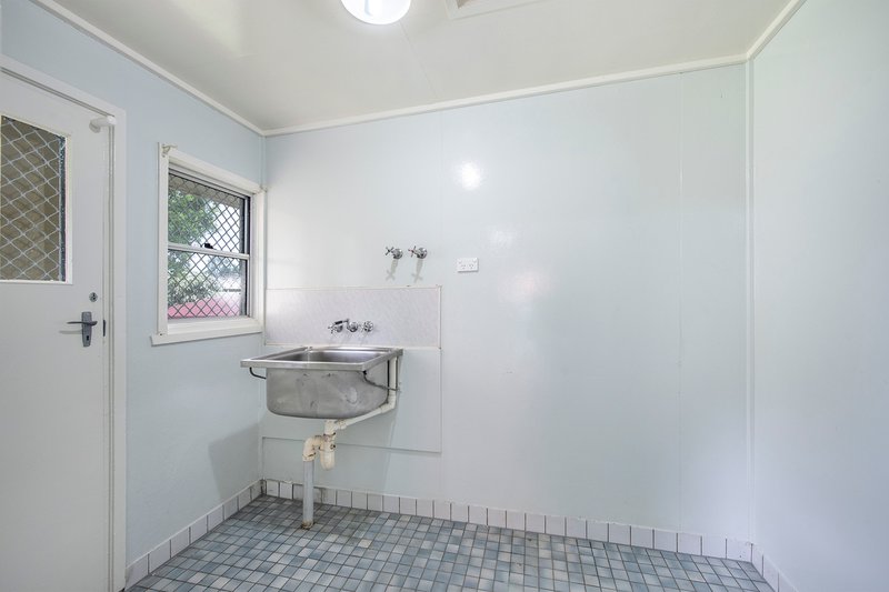 Photo - 53 Birun Street, Woodridge QLD 4114 - Image 14