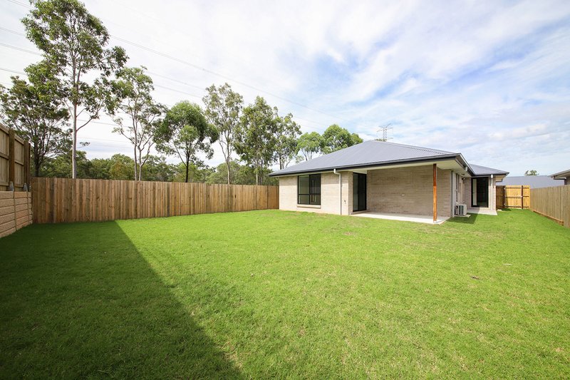 Photo - 53 Branch Circuit, Greenbank QLD 4124 - Image 11