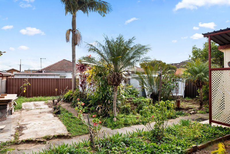 Photo - 53 Brenda Street, Ingleburn NSW 2565 - Image 9