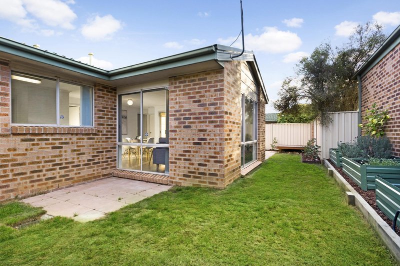 Photo - 5/3 Bural Court, Ngunnawal ACT 2913 - Image 12