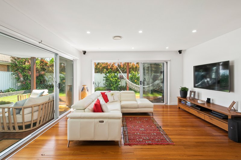 Photo - 53 Caravel Crescent, Shell Cove NSW 2529 - Image 5
