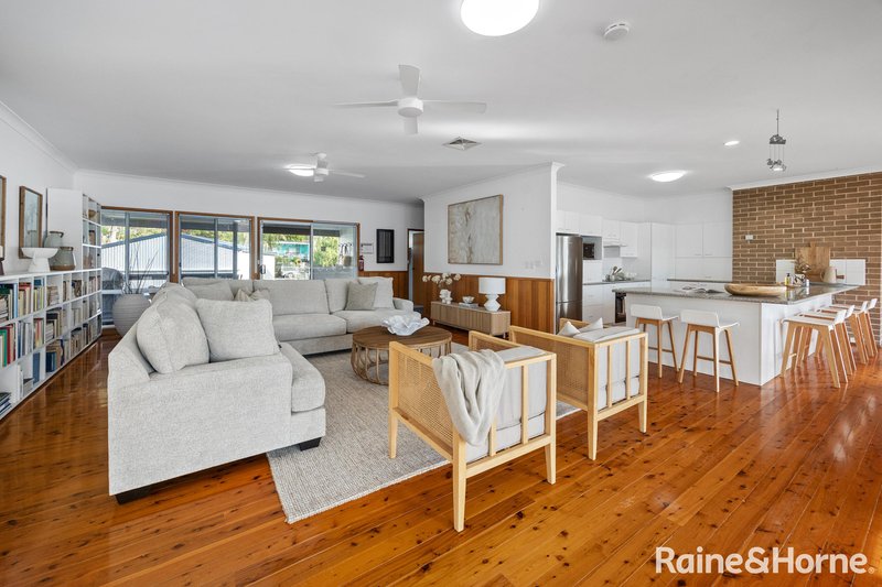 Photo - 53 Carroll Avenue, Lake Conjola NSW 2539 - Image 3