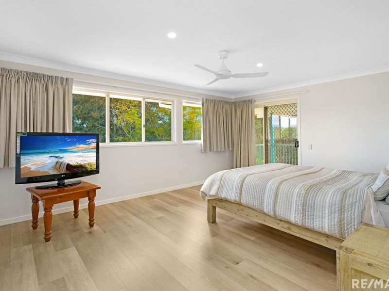 Photo - 53 Casuarina Drive, Elanora QLD 4221 - Image 10