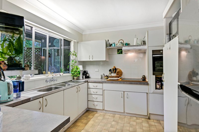 Photo - 53 Centenary Crescent, Maroochydore QLD 4558 - Image 6