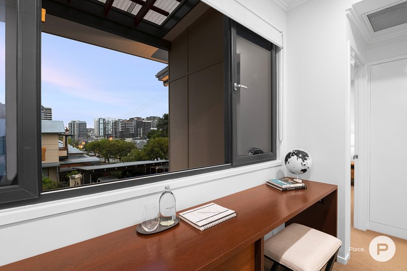 Photo - 53 Chester Street, Teneriffe QLD 4005 - Image 15