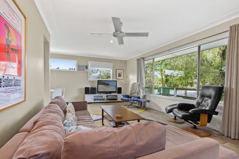 Photo - 53 Clarke Street, Broulee NSW 2537 - Image 7