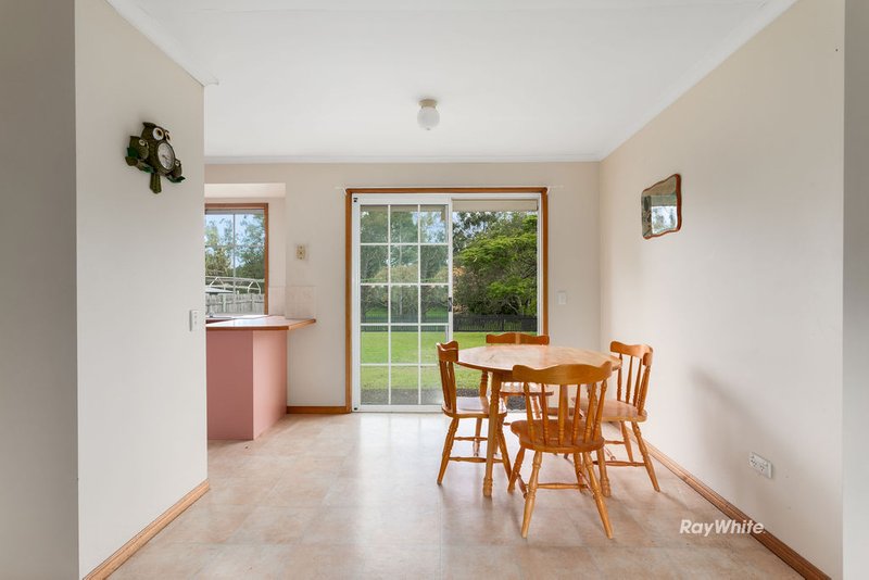 Photo - 53 College Road, Karana Downs QLD 4306 - Image 5