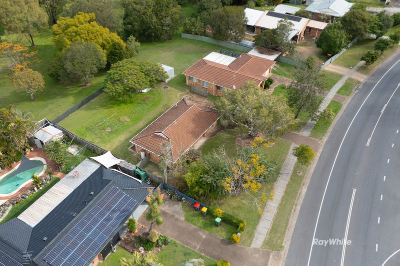 Photo - 53 College Road, Karana Downs QLD 4306 - Image 18