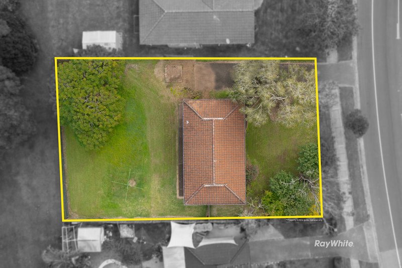 Photo - 53 College Road, Karana Downs QLD 4306 - Image 21