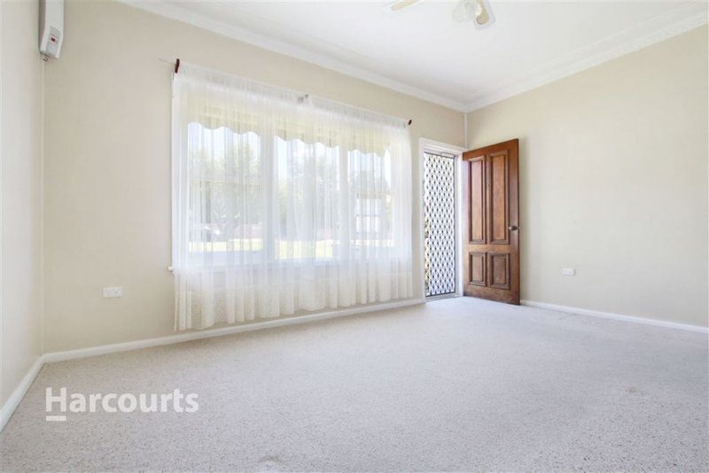 Photo - 53 Coolabah Road, Dapto NSW 2530 - Image 2