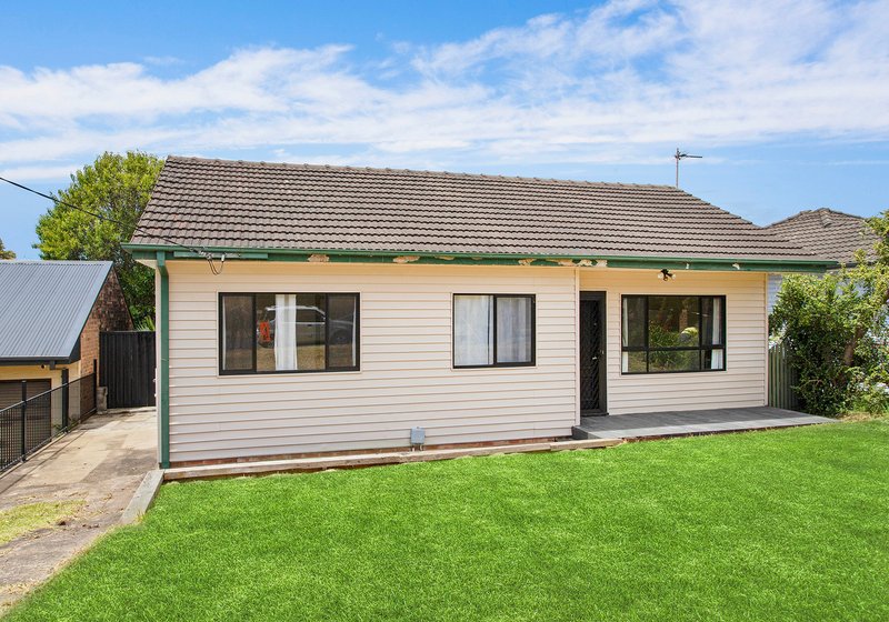 Photo - 53 Coolabah Road, Dapto NSW 2530 - Image 6