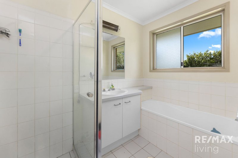 Photo - 53 Cresthaven Drive, Morayfield QLD 4506 - Image 16