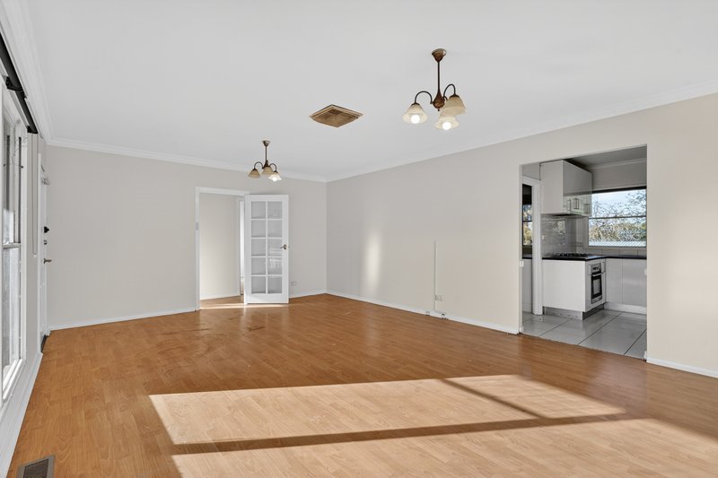 Photo - 53 Cuthbert Street, Broadmeadows VIC 3047 - Image 4