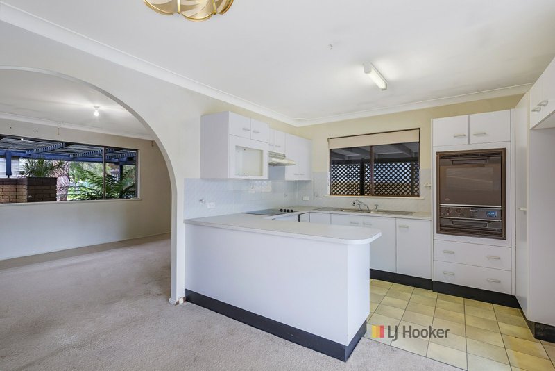 Photo - 53 Delia Avenue, Budgewoi NSW 2262 - Image 3