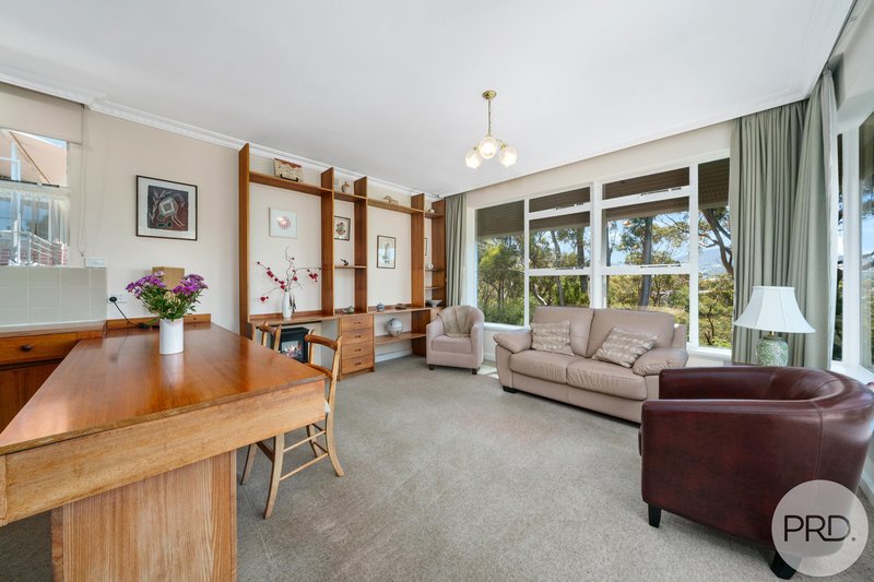 Photo - 53 Derwentwater Avenue, Sandy Bay TAS 7005 - Image 6