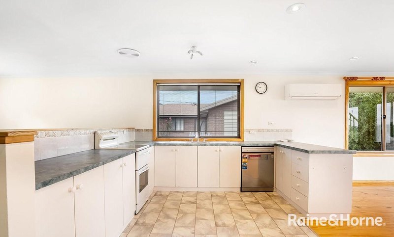 Photo - 53 Devines Road, Glenorchy TAS 7010 - Image 3