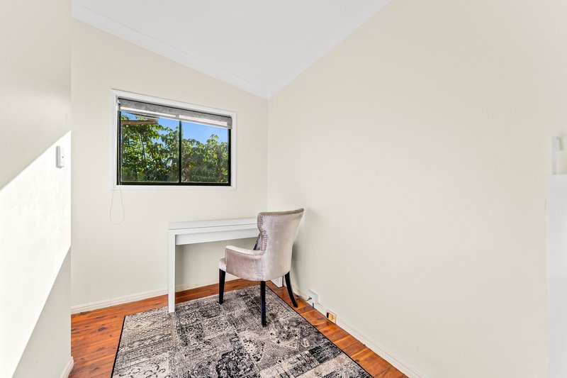 Photo - 53 Dewar Drive, Loganholme QLD 4129 - Image 13