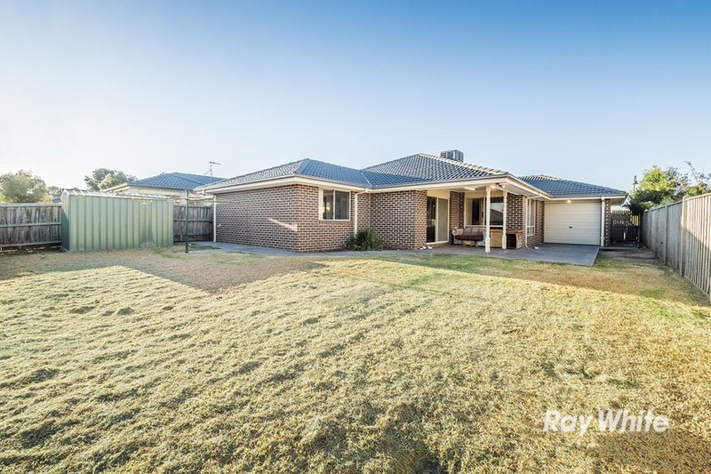 Photo - 53 Donohue Street, Cranbourne East VIC 3977 - Image 15