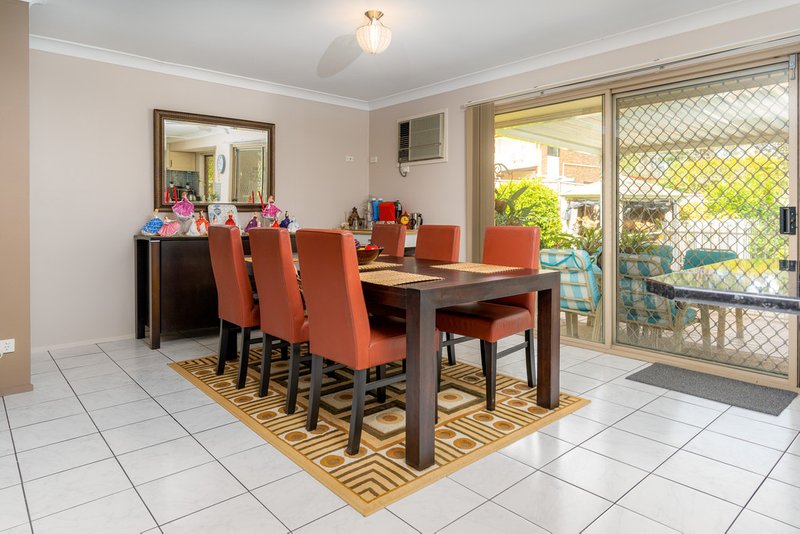 Photo - 53 Ellendale Crescent, Daisy Hill QLD 4127 - Image 11