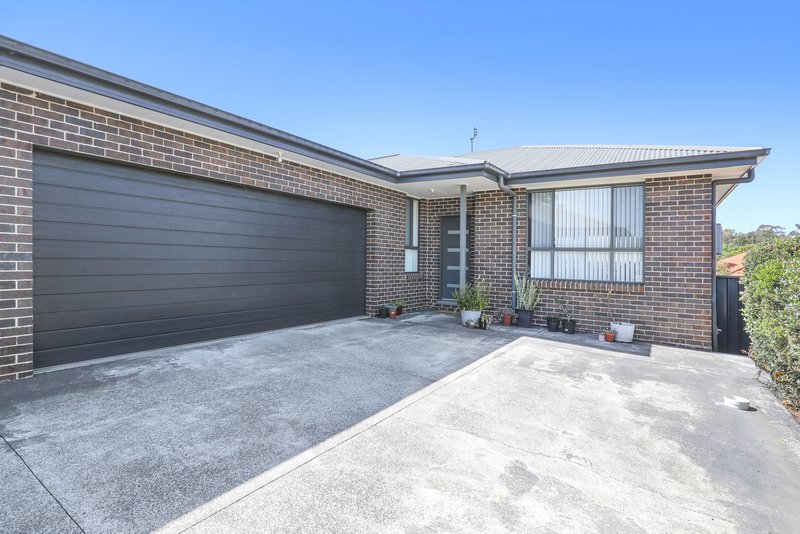 Photo - 53 Fisher Street, Oak Flats NSW 2529 - Image 12