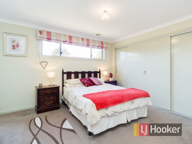 Photo - 53 Flametree Circuit, Cranbourne VIC 3977 - Image 7